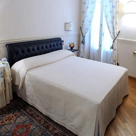 Ristorante Ca' Vittoria Отель Tigliole